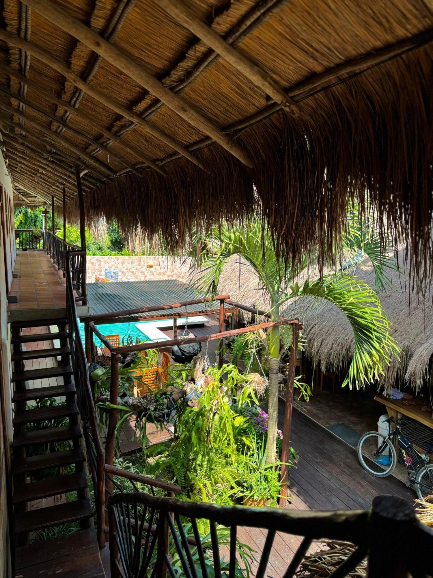 Hostal Nibuni Palomino Exterior photo