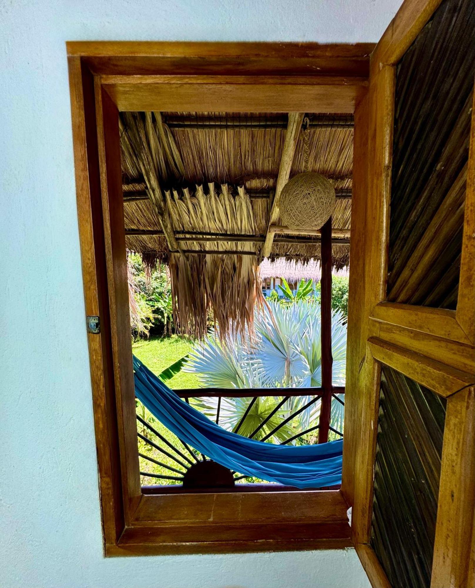 Hostal Nibuni Palomino Exterior photo